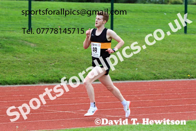 North Eastern 10000 metres, Whitley Bay. Photo: David T. Hewitson/Sports for All Pics